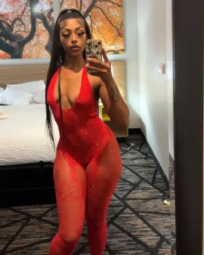 Slim ebony woman with black hair in Washington